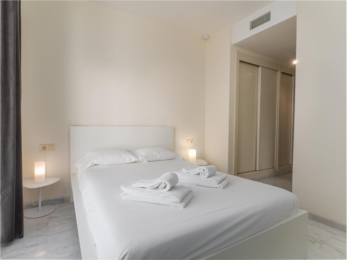 2051-New 3 Bedrooms On Golf Estepona Exterior photo